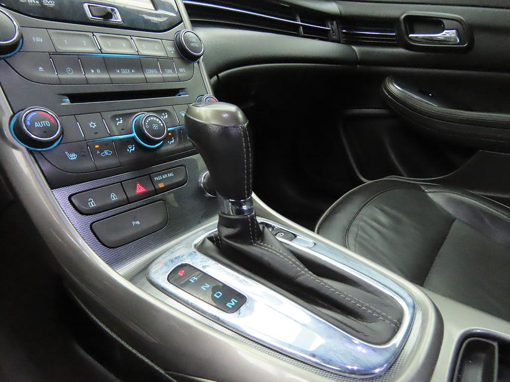 Chevrolet Malibu - Vista 11