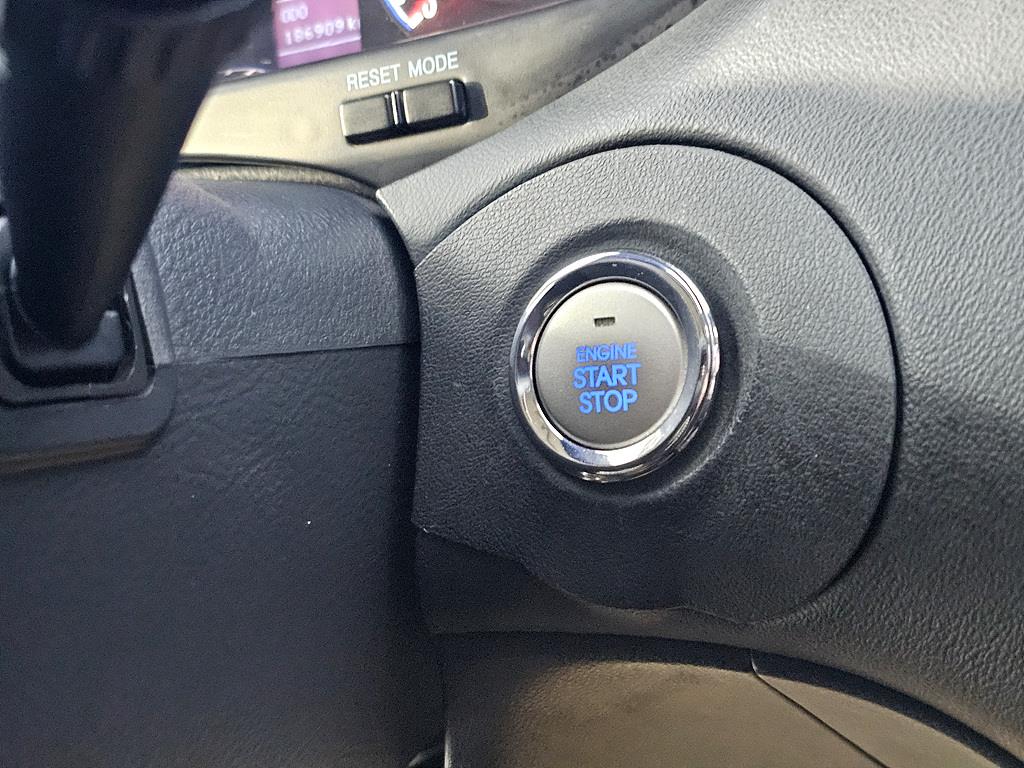 HYUNDAI Grandeur 2011 Negro - Importación desde Corea - HF Imports Iquique - Foto 15