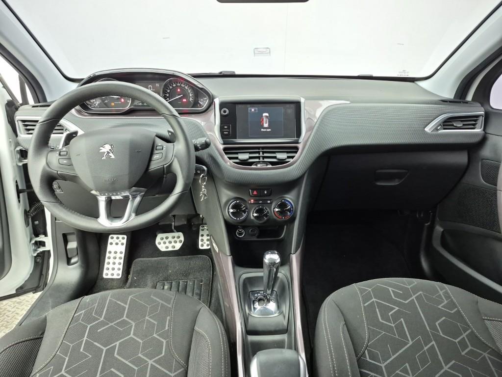 Peugeot 2008 - Vista 5