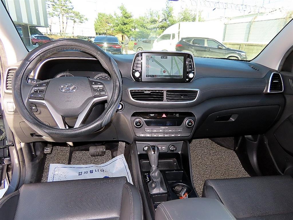 HYUNDAI Tucson - Vista 7