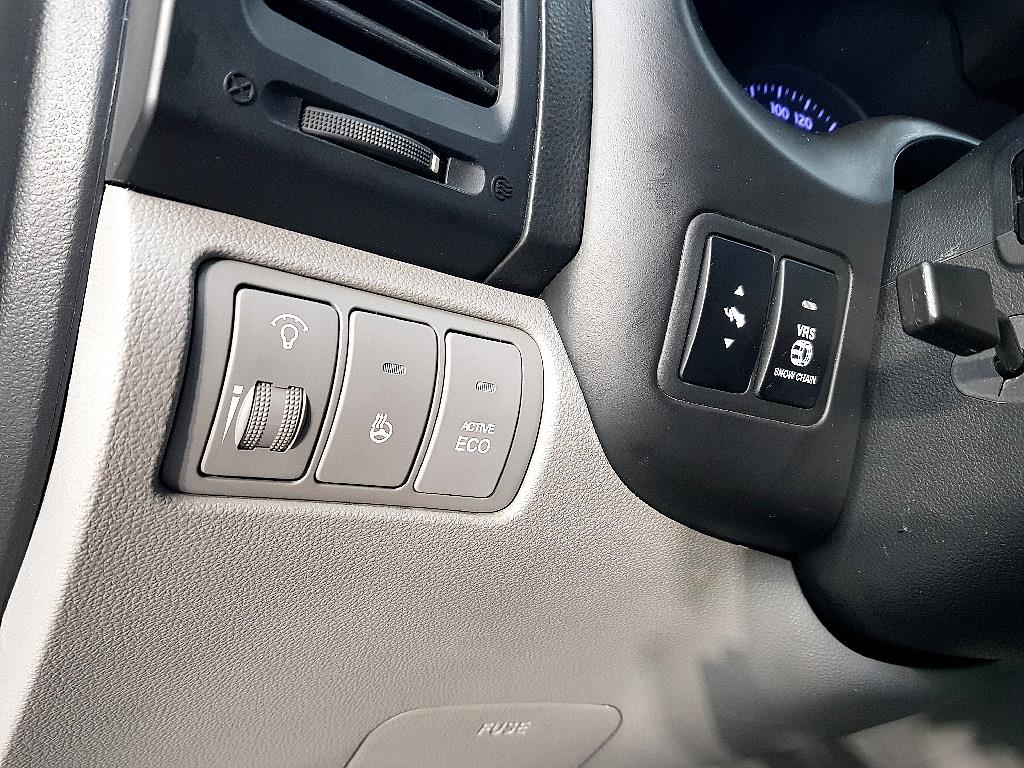 KIA Carnival - Vista 11