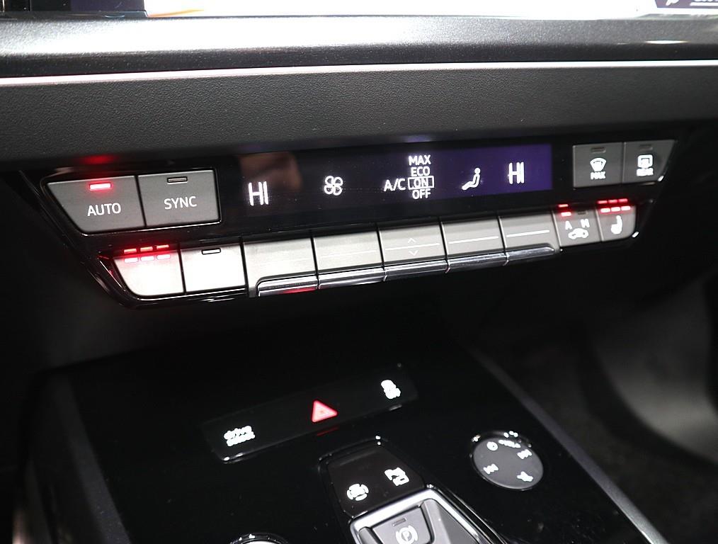 Audi Q4 2024 Blanco - Importación desde Corea - HF Imports Iquique - Foto 13