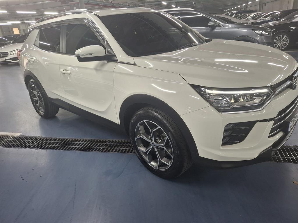 Ssangyong Korando - Vista 4