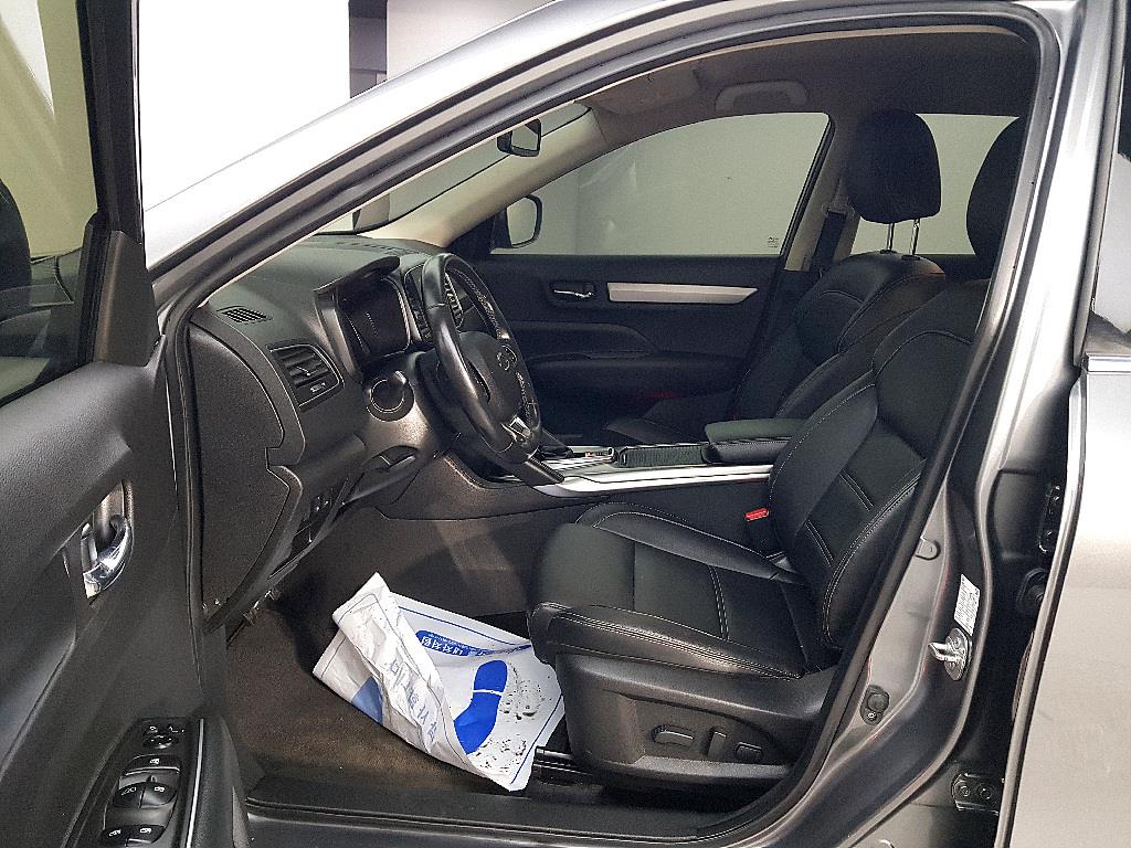 SAMSUNG QM6 - Vista 8