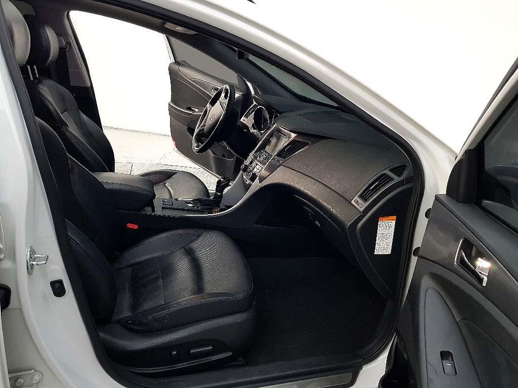 HYUNDAI Sonata 2012 Blanco - Importación desde Corea - HF Imports Iquique - Foto 14