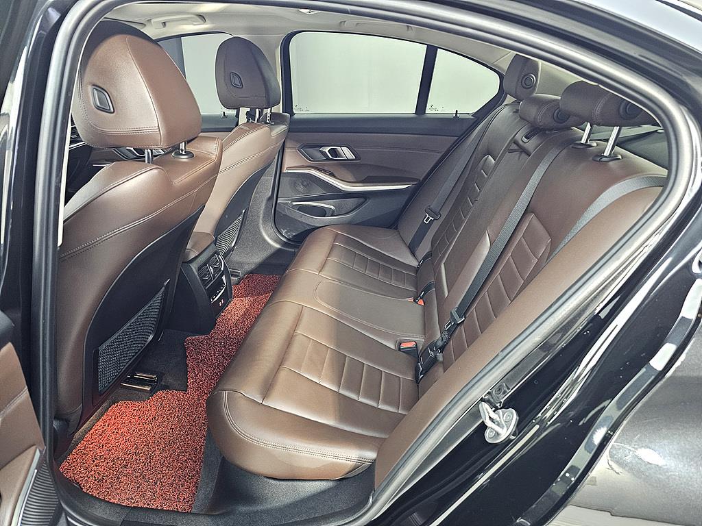 BMW 3 series - Vista 9