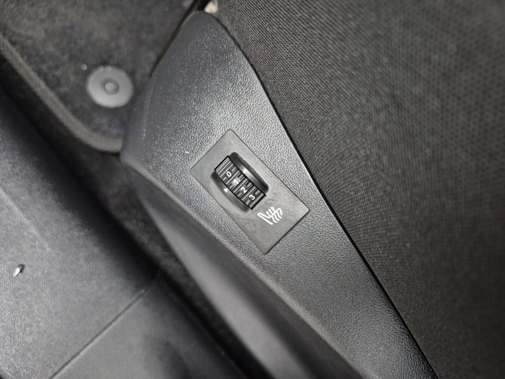 Peugeot 2008 2016 Blanco - Importación desde Corea - HF Imports Iquique - Foto 17