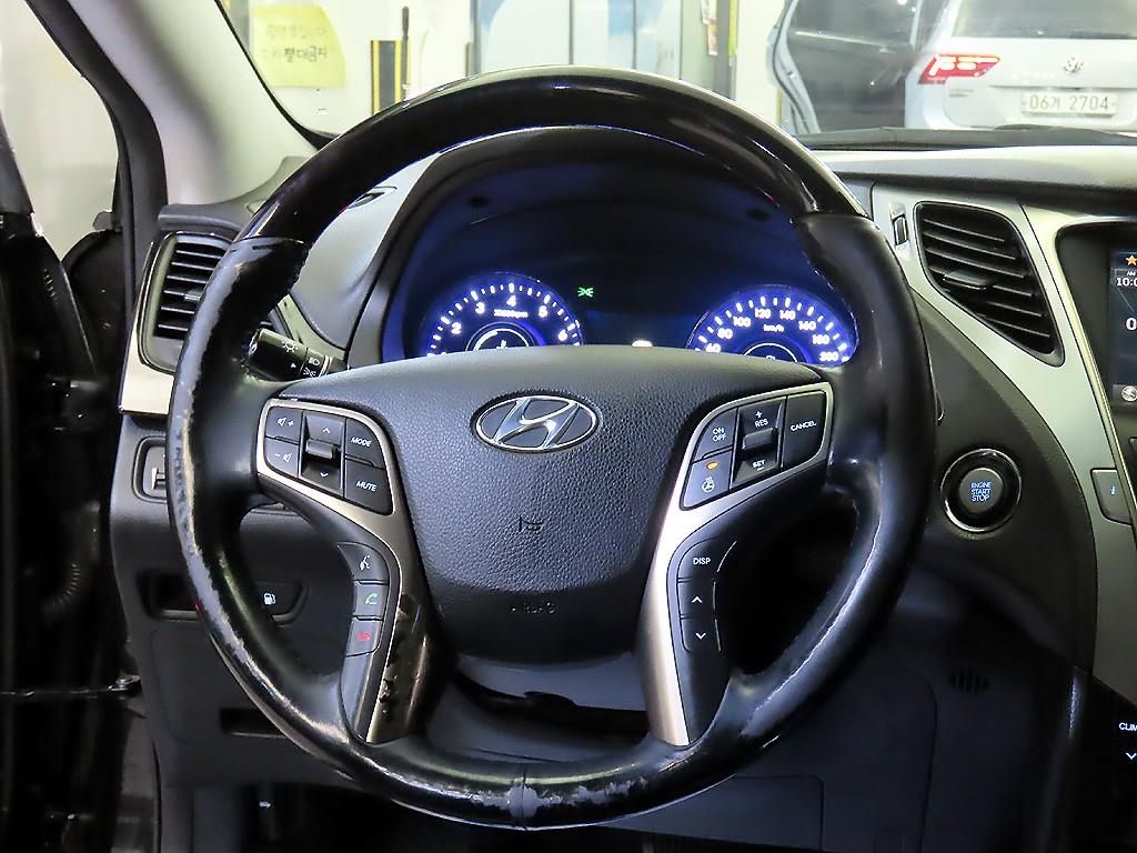 HYUNDAI Grandeur - Vista 8