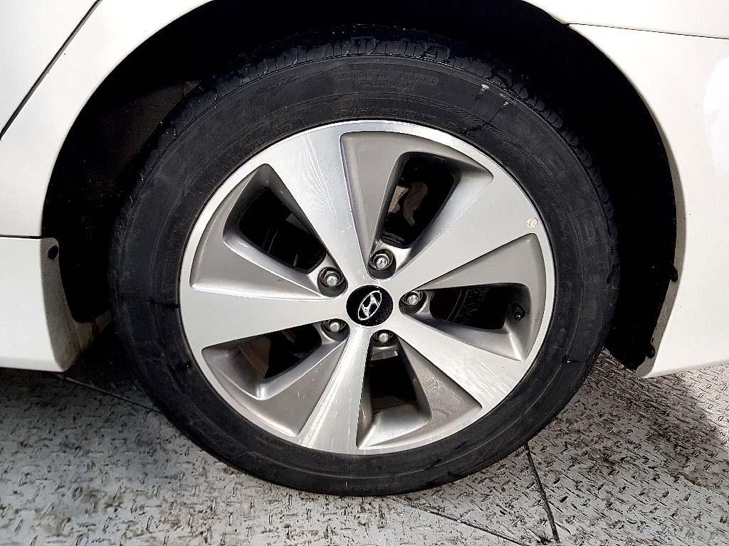 HYUNDAI Sonata 2012 Blanco - Importación desde Corea - HF Imports Iquique - Foto 20