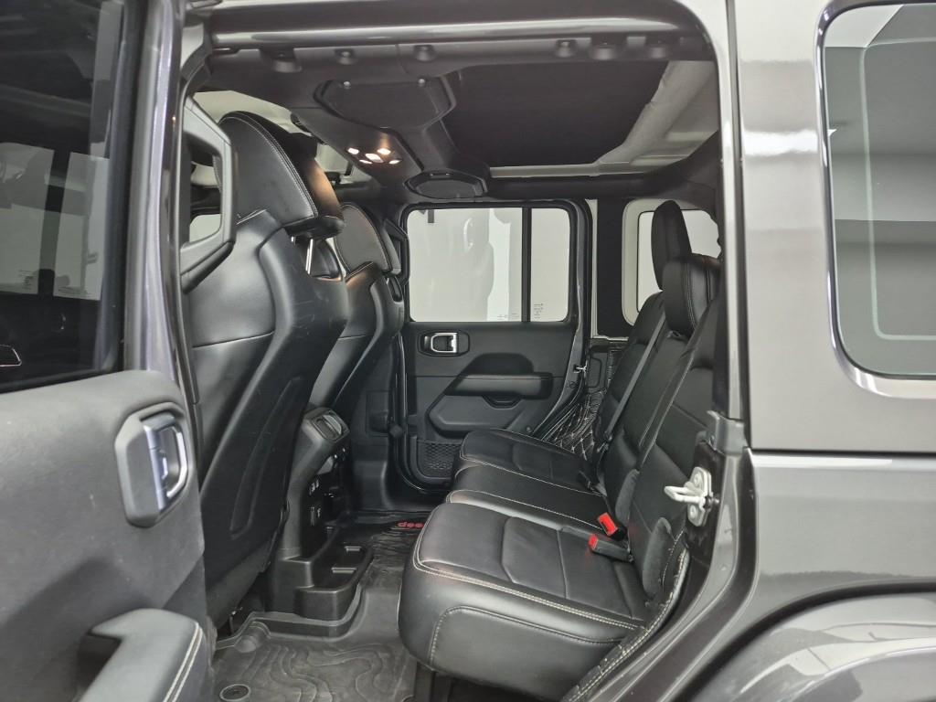 Jeep Wrangler - Vista 12