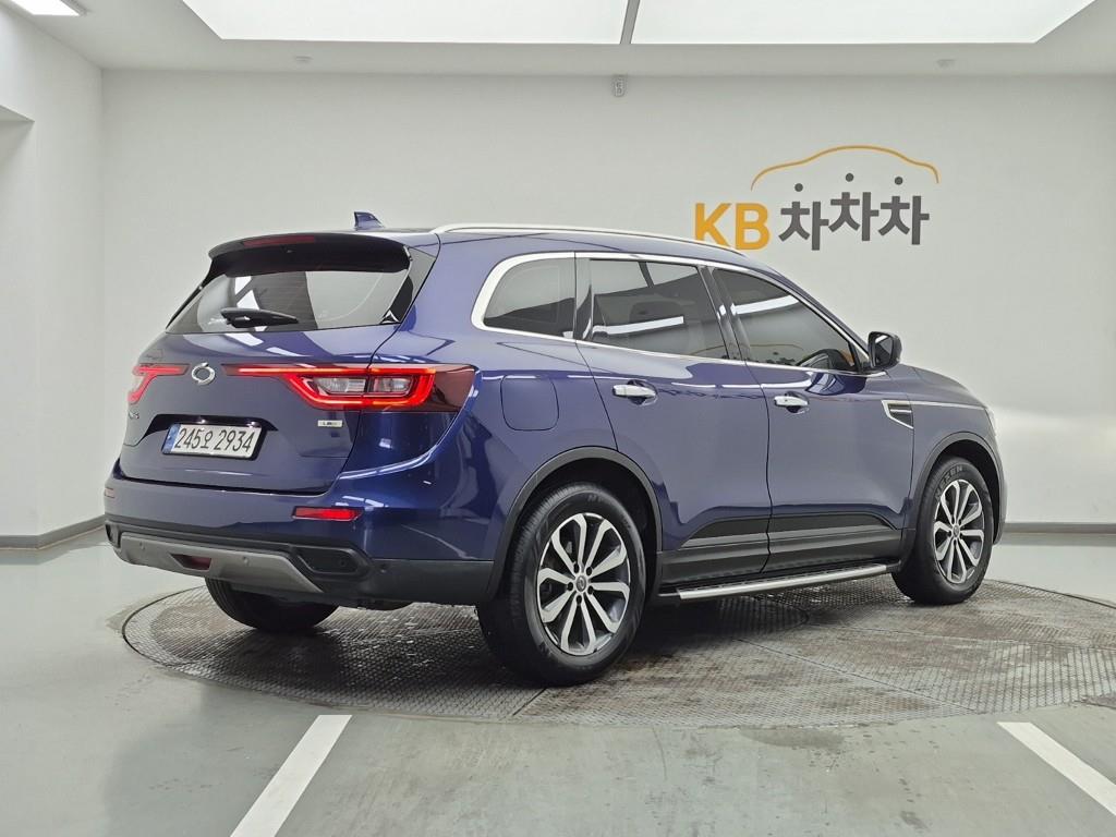 SAMSUNG QM6 - Vista 4