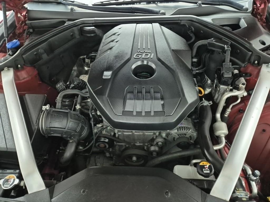 Genesis G70 - Vista 5