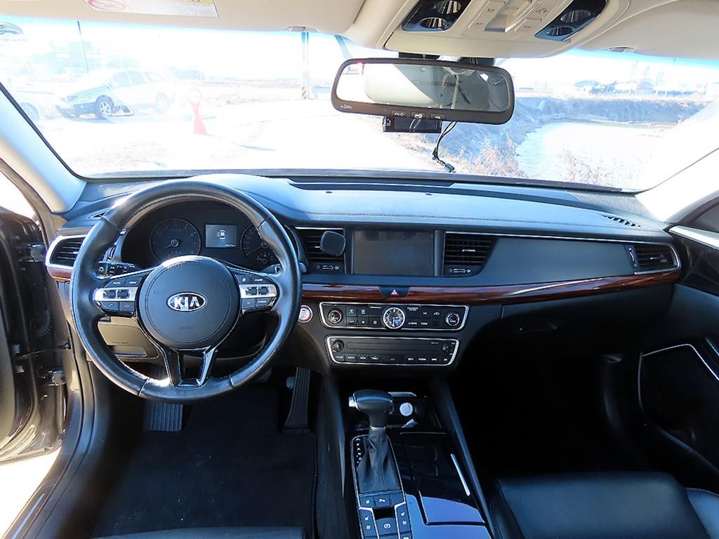 KIA K7 - Vista 9