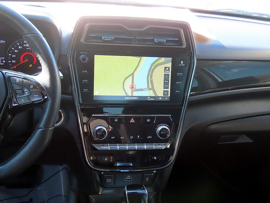 Ssangyong Tivoli - Vista 10