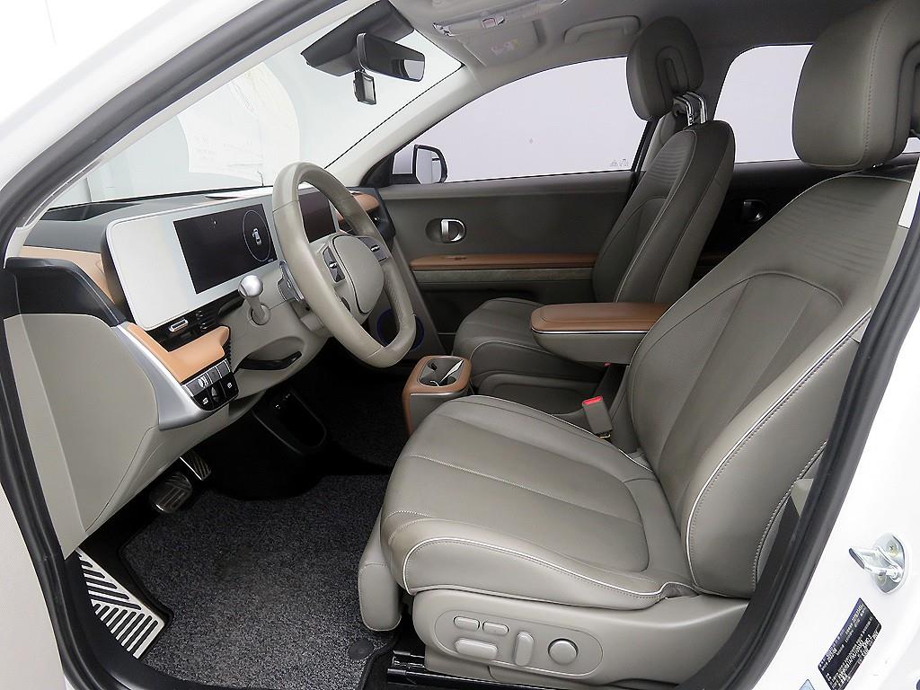 HYUNDAI Ioniq 5 - Vista 7