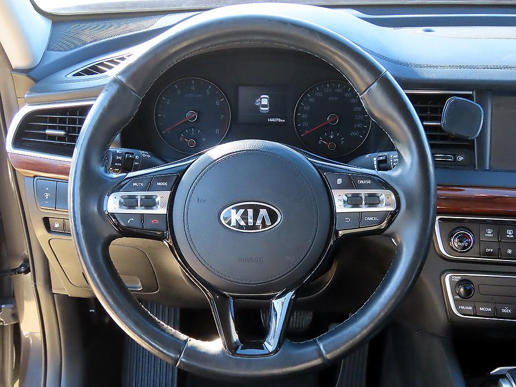 KIA K7 - Vista 7
