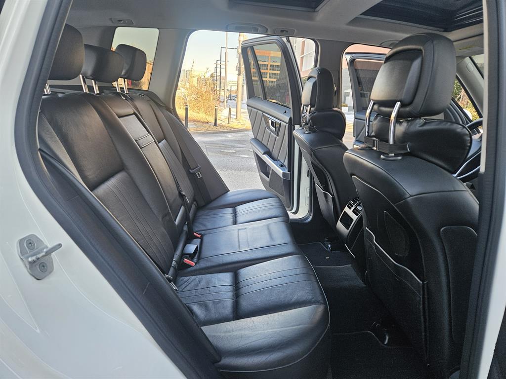 Mercedes Benz GLK Class - Vista 9