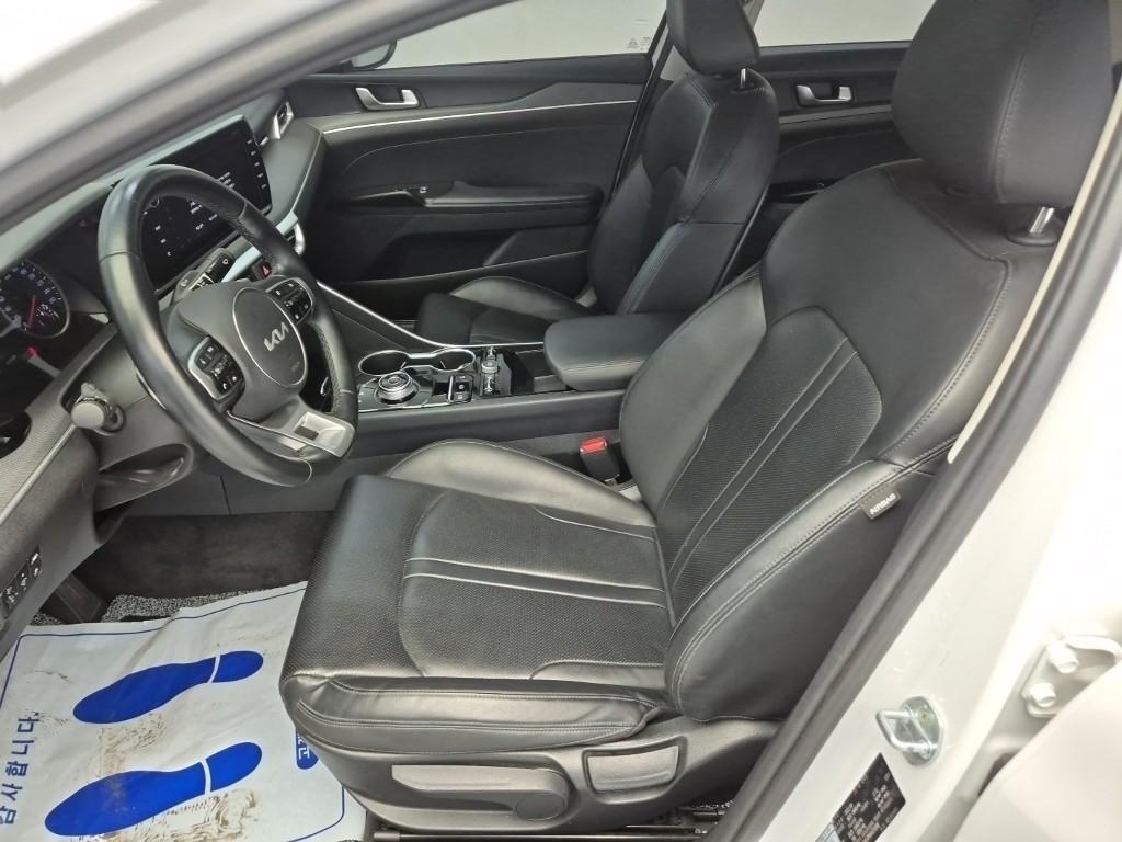 KIA K5 - Vista 11