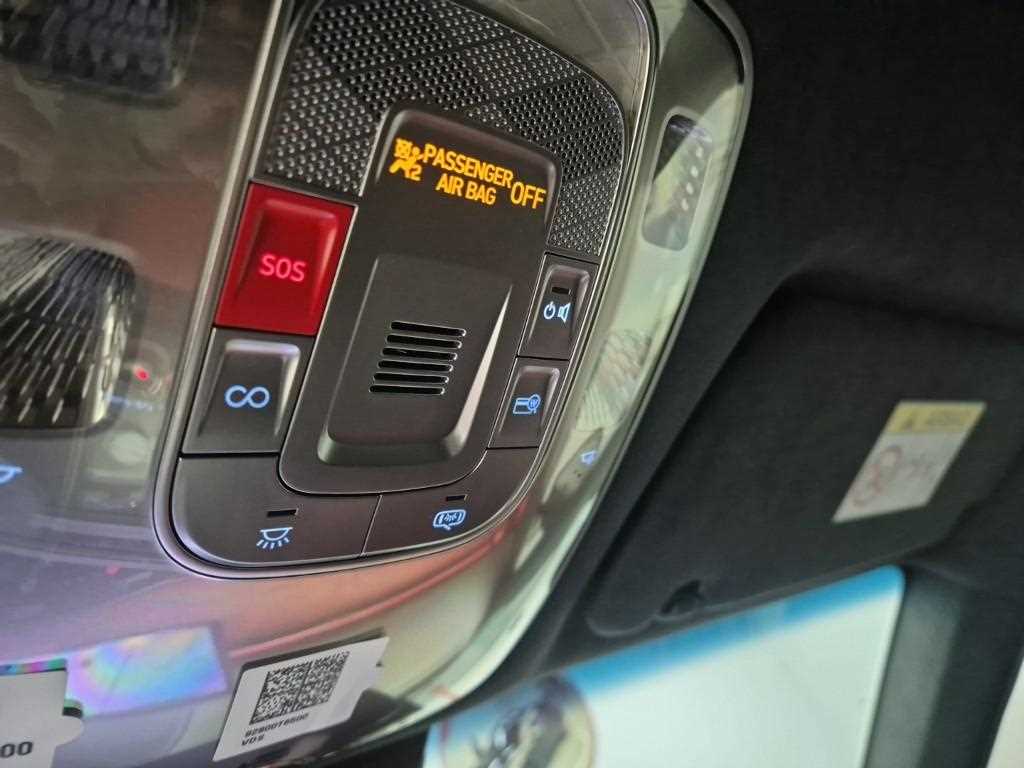 Genesis GV70 2025 Negro - Importación desde Corea - HF Imports Iquique - Foto 17