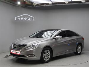 HYUNDAI Sonata - Vista 4