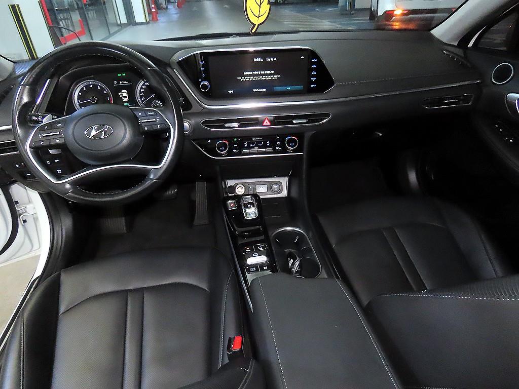 HYUNDAI Sonata - Vista 10