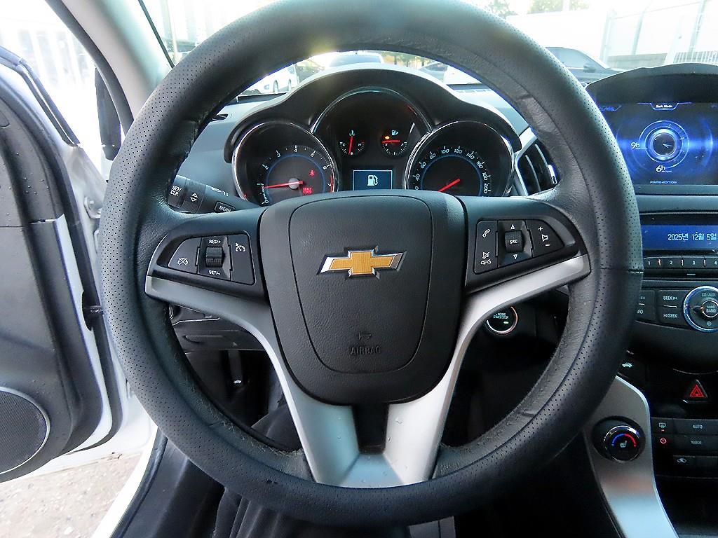 Chevrolet Cruise - Vista 8