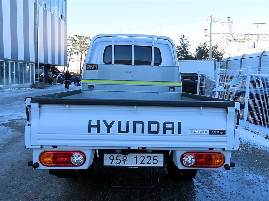 Small Truck Cargo (small) - Vista 4