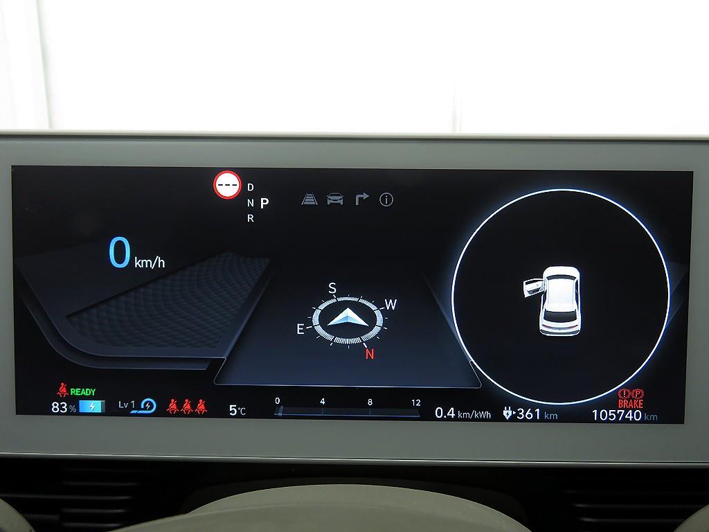 HYUNDAI Ioniq 5 - Vista 12