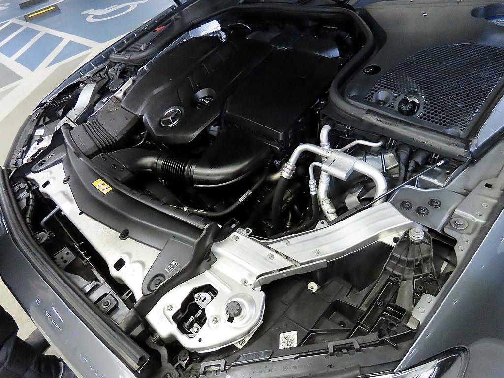 Mercedes Benz E class 2017 Gris - Importación desde Corea - HF Imports Iquique - Foto 19