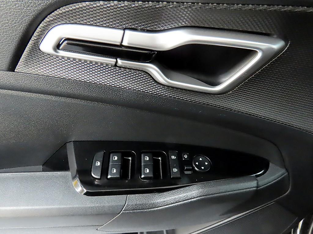 KIA Sportage - Vista 11