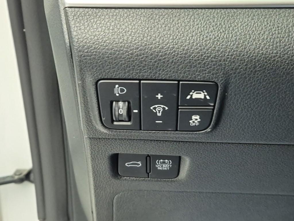 KIA K5 2022 Blanco - Importación desde Corea - HF Imports Iquique - Foto 17