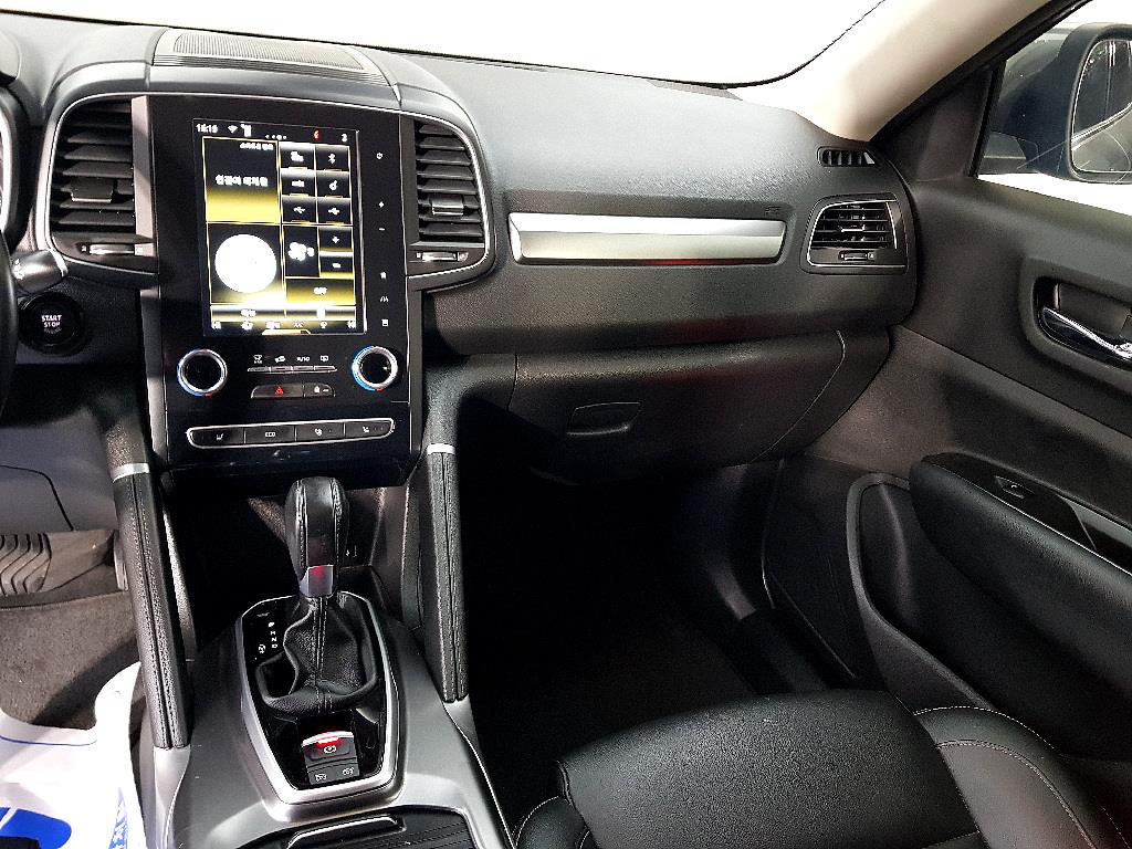 SAMSUNG QM6 - Vista 10