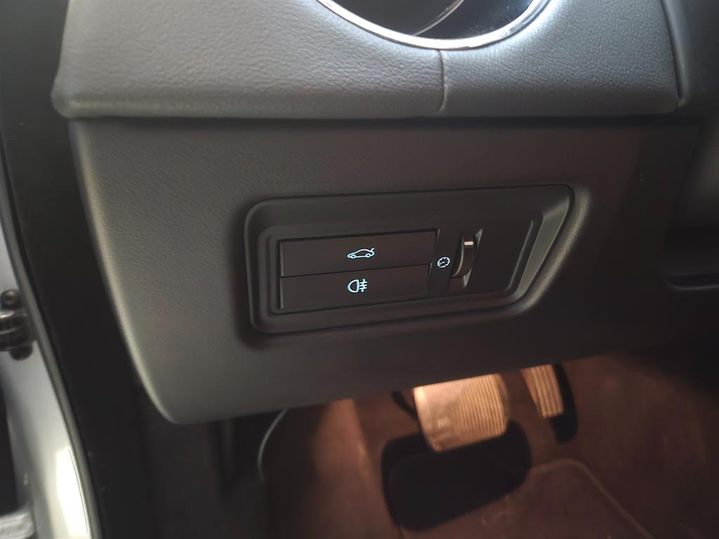 Jaguar XJ 2017 Gris - Importación desde Corea - HF Imports Iquique - Foto 13