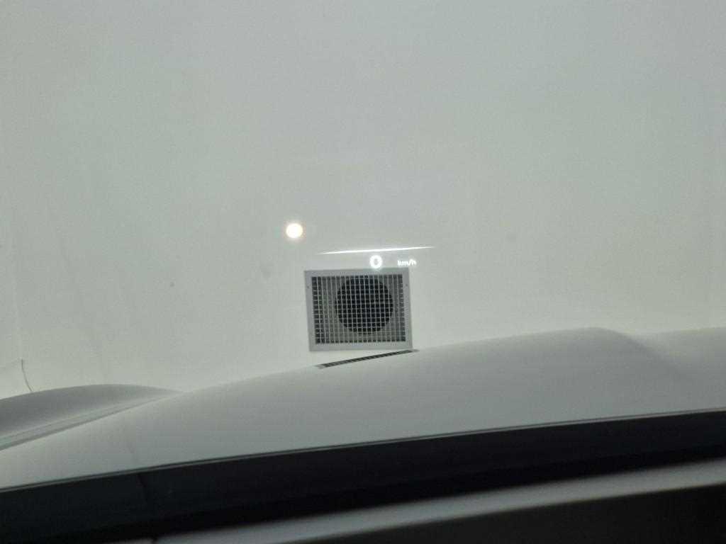 Genesis GV70 2025 Negro - Importación desde Corea - HF Imports Iquique - Foto 16