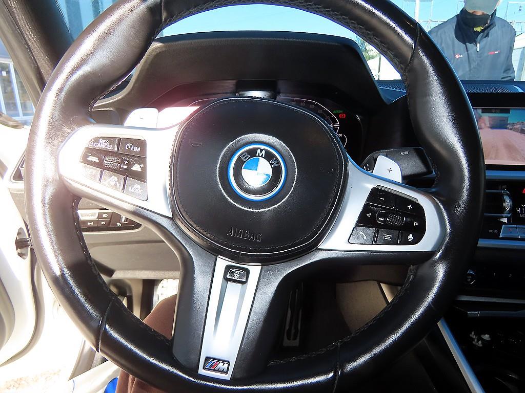 BMW 3 series - Vista 8