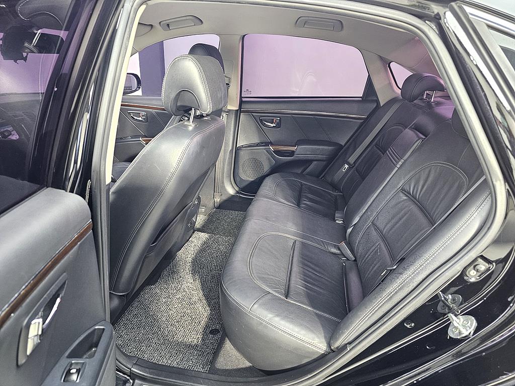 HYUNDAI Grandeur - Vista 9