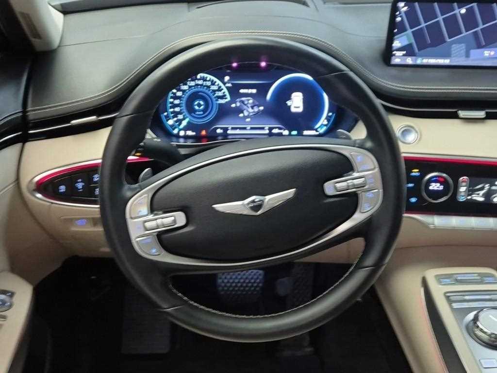 Genesis GV70 - Vista 9