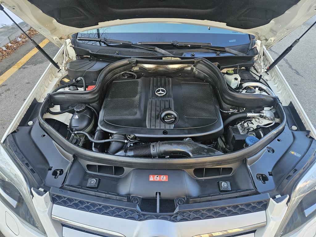 Mercedes Benz GLK Class 2014 Blanco - Importación desde Corea - HF Imports Iquique - Foto 18