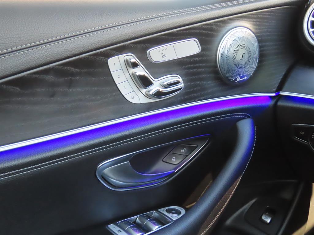 Mercedes Benz E class 2021 Negro - Importación desde Corea - HF Imports Iquique - Foto 10