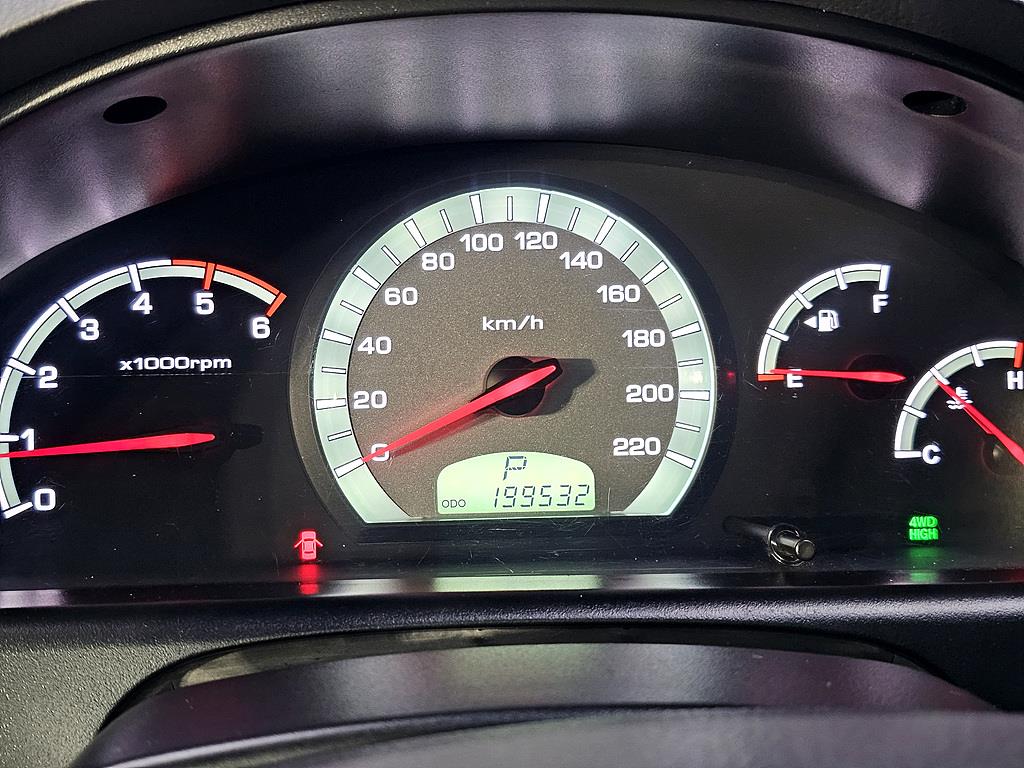 Ssangyong Rexton - Vista 7