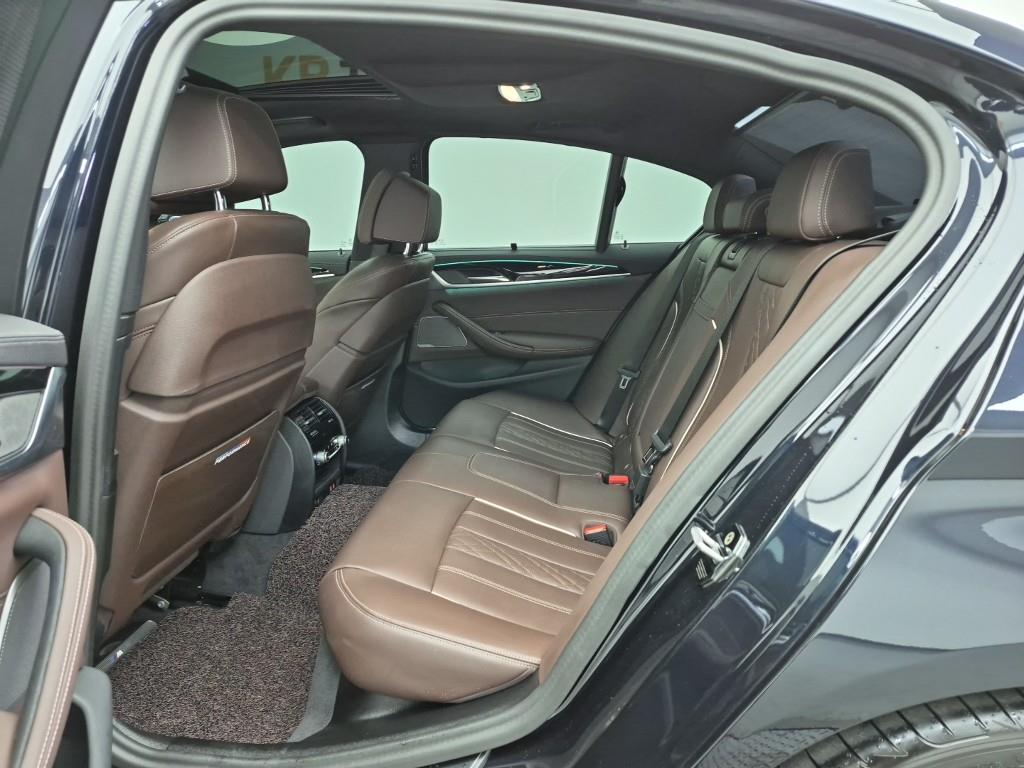 BMW 5 Series - Vista 12