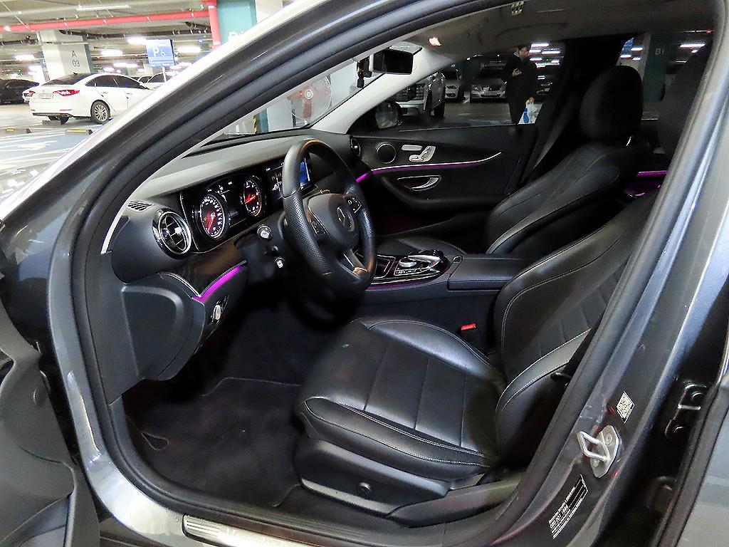 Mercedes Benz E class - Vista 6