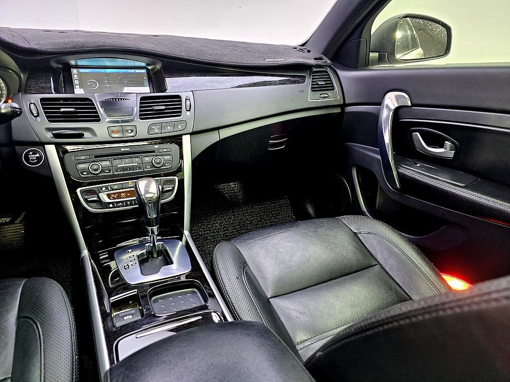 SAMSUNG SM5 - Vista 9