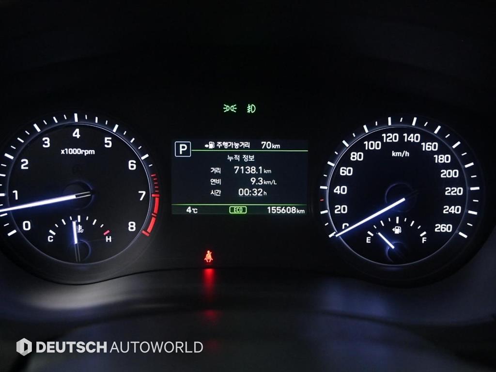 Genesis G80 - Vista 8