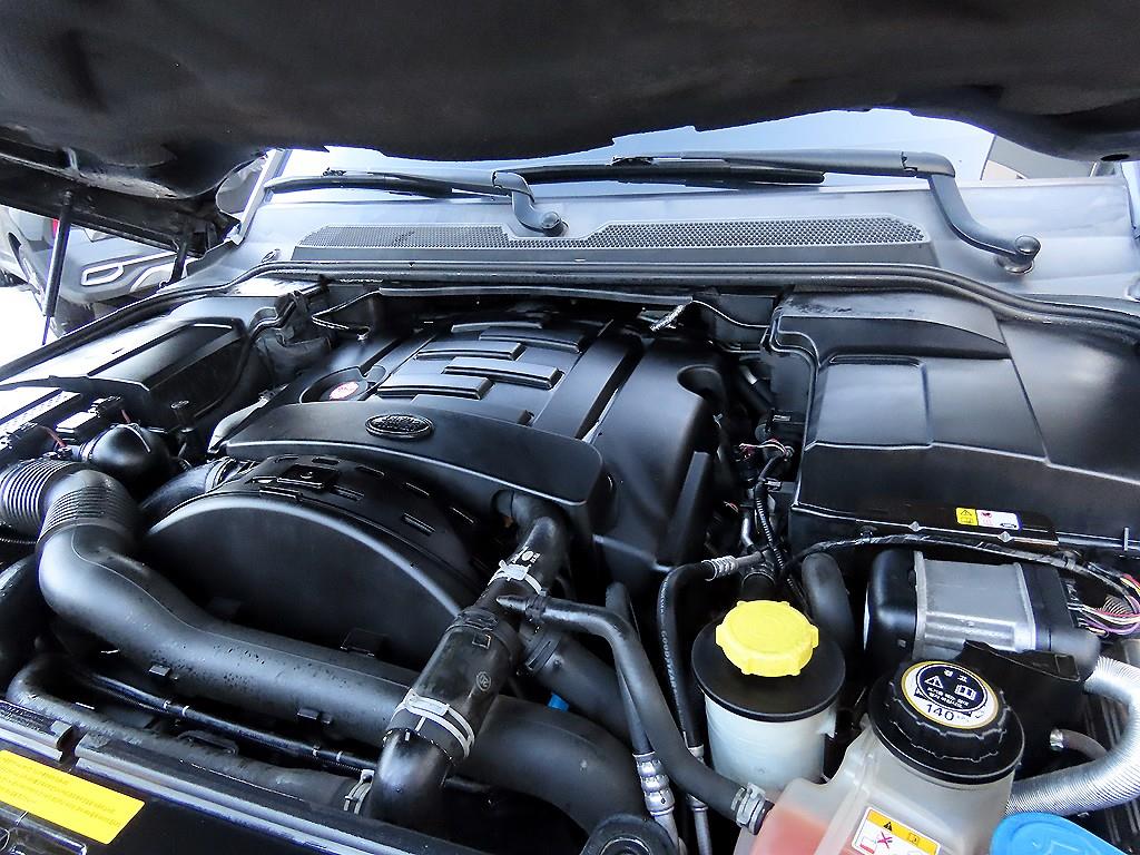 Land Rover Discovery 2013 Negro - Importación desde Corea - HF Imports Iquique - Foto 19