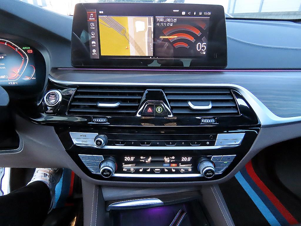 BMW Gran Turismo - Vista 12