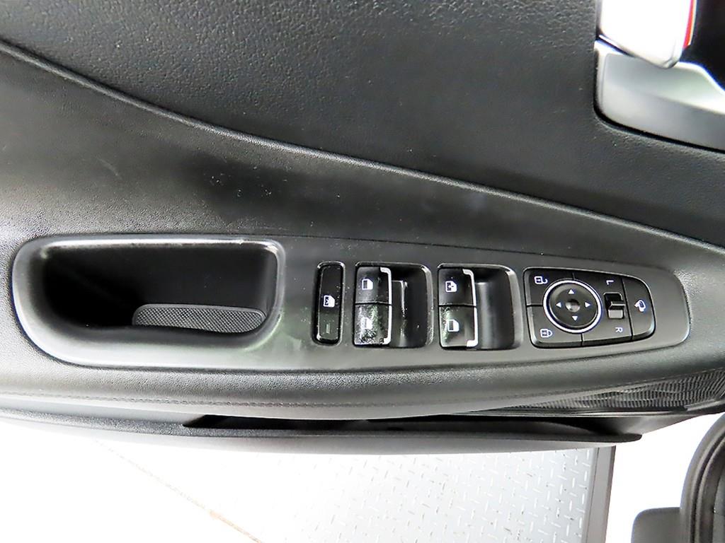 HYUNDAI Santa Fe - Vista 11