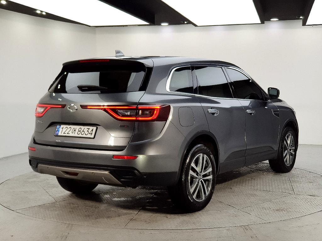 SAMSUNG QM6 - Vista 4