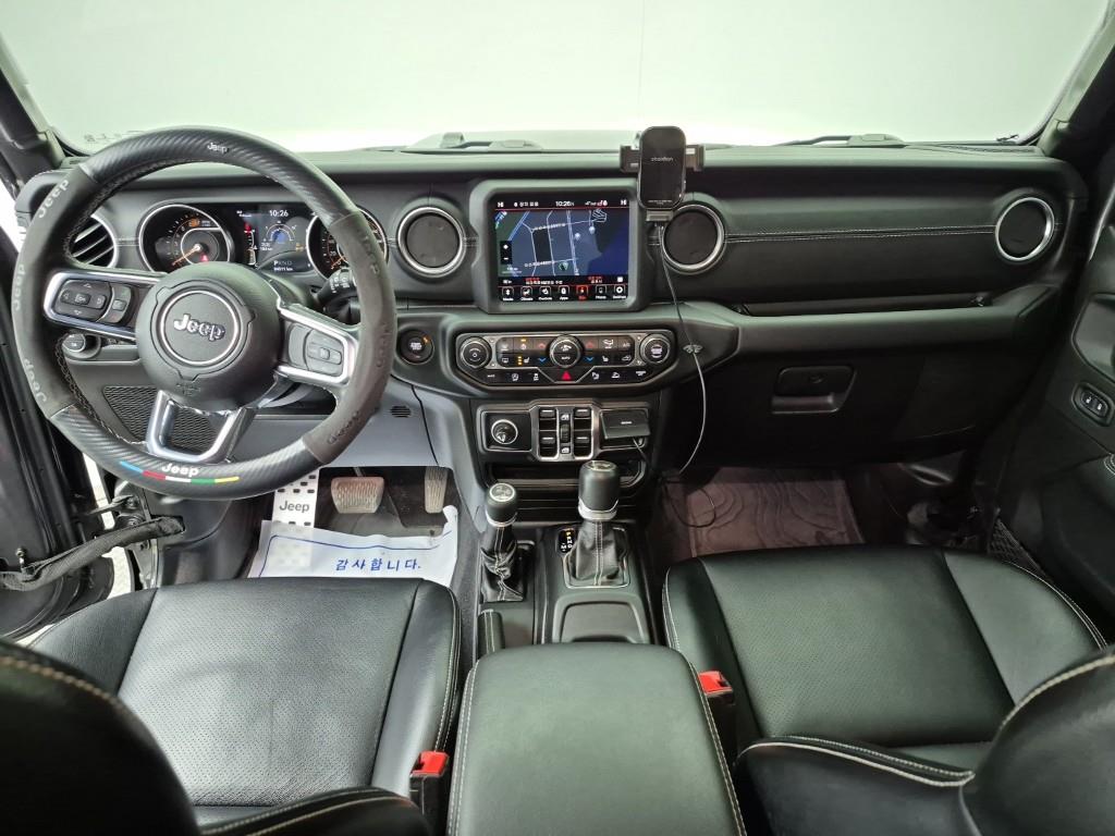 Jeep Wrangler - Vista 5