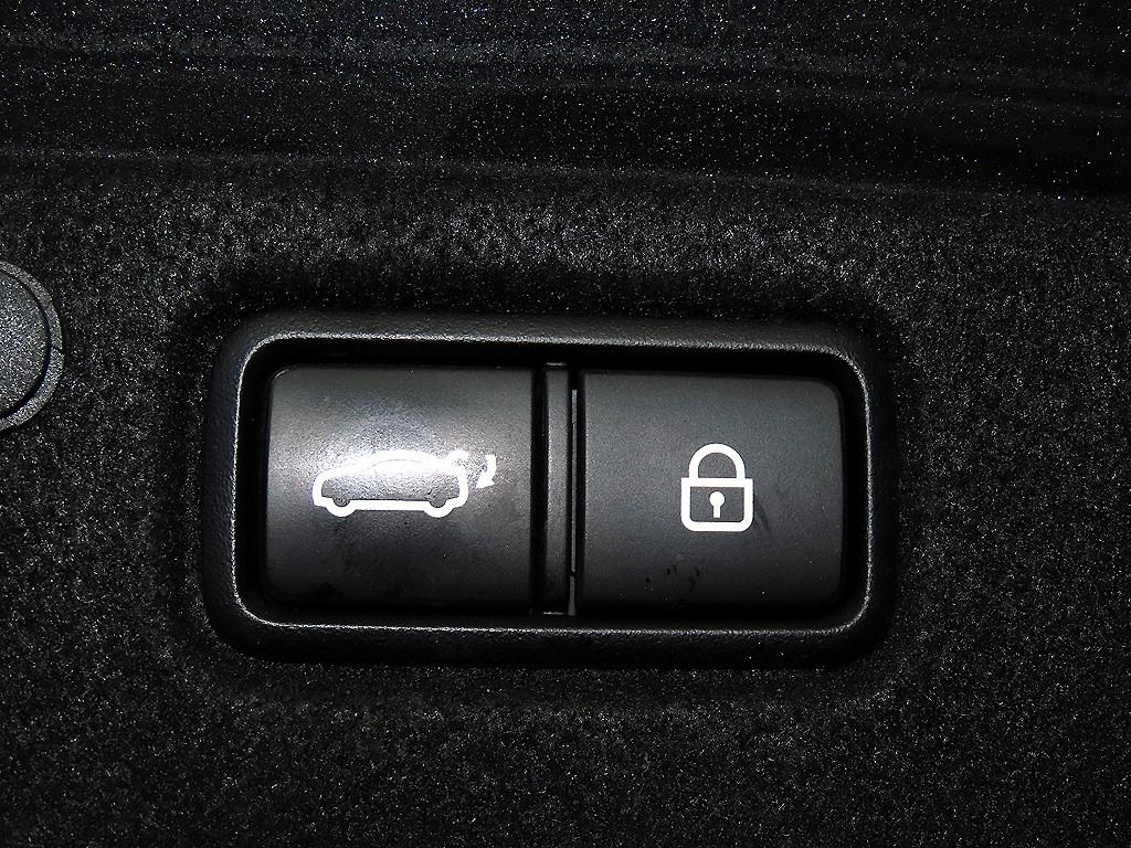 HYUNDAI Grandeur 2019 Gris - Importación desde Corea - HF Imports Iquique - Foto 16